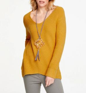 Grobstrick-Pullover mit V-Ausschnitt mais