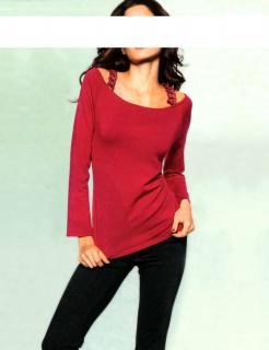 Pullover mit Ketten rot