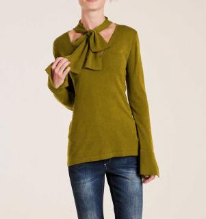 Pullover mit Schluppe oliv