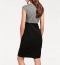 Designer-Bodyform-Etuikleid schwarz-weiß