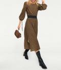 Designer-Druckkleid cognac-bunt