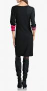 Designer-Feinstrickkleid schwarz-rot