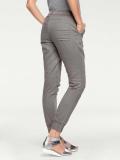 Designer-Jeans mit Nieten hellgrau