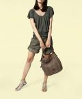 Designer-Volantshirt oliv