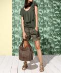 Designer-Volantshirt oliv