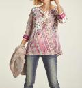 Druckbluse mit Perlen bunt