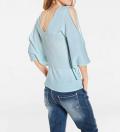 Fledermaus-Pullover hellblau