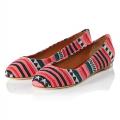 Marken-Ballerina bunt