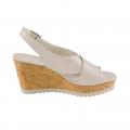 Marken-Kalb-Lackleder-Sandalette beige