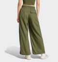 Marken-Lifestyle Parachute Hose oliv