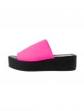 Plateau-Pantolette neonpink-schwarz