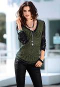 Pullover mit Nieten khaki-schwarz
