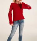 Pullover mit Stickerei rot