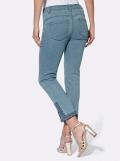 Push-up-Jeans mit Blüten-Applikation blue-bleached
