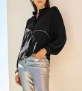 Stehkragen-Bluse mit silberfarbenem Zierband schwarz