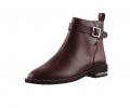 Stiefelette mit Ketten bordeaux