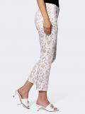 Stretch-Druckhose mit Seitenschlitzen beige-weiß