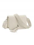 Tasche mitTrageriemen in Flechtoptik offwhite