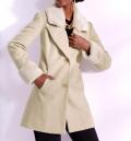 Wolljacke mitPelz-Imitat-Details sand