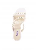 Ziegen-Nappaleder-Sandalette mit Ziernieten weiß